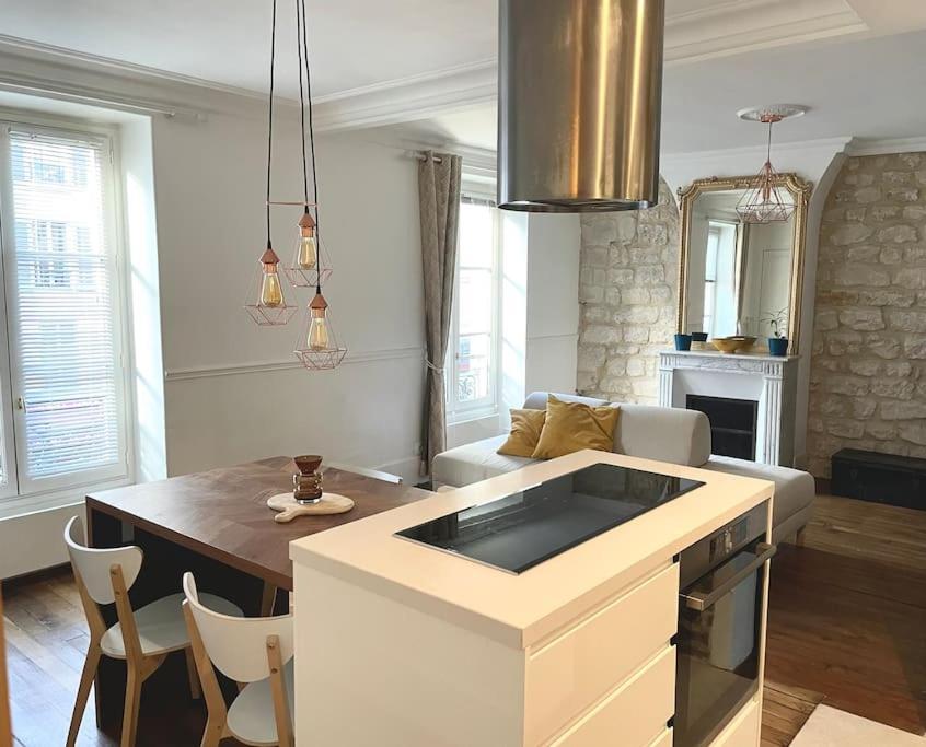 Center Of Paris - Gare Est / Nord Apartment Luaran gambar