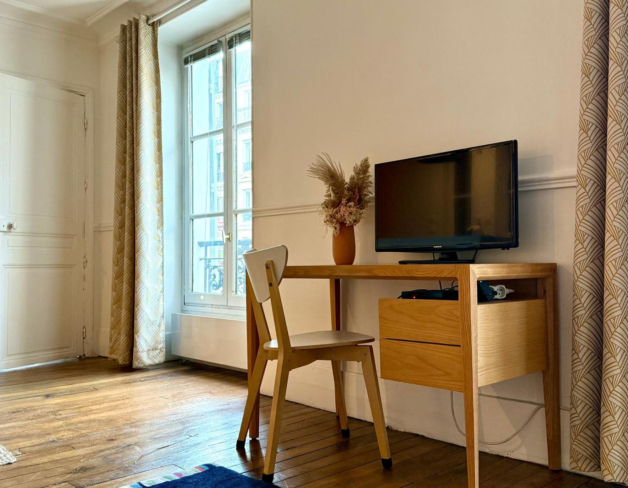 Center Of Paris - Gare Est / Nord Apartment Luaran gambar